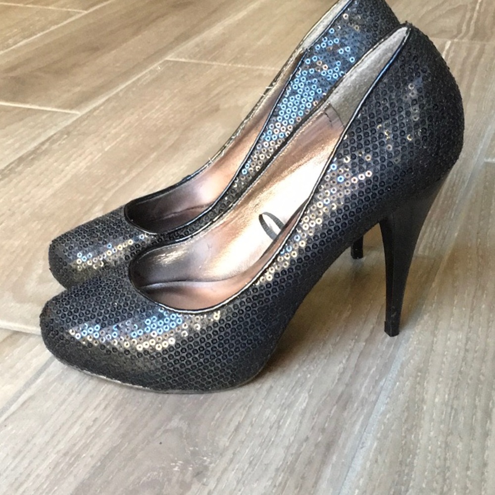 Steve Madden Sequin Heel Pumps